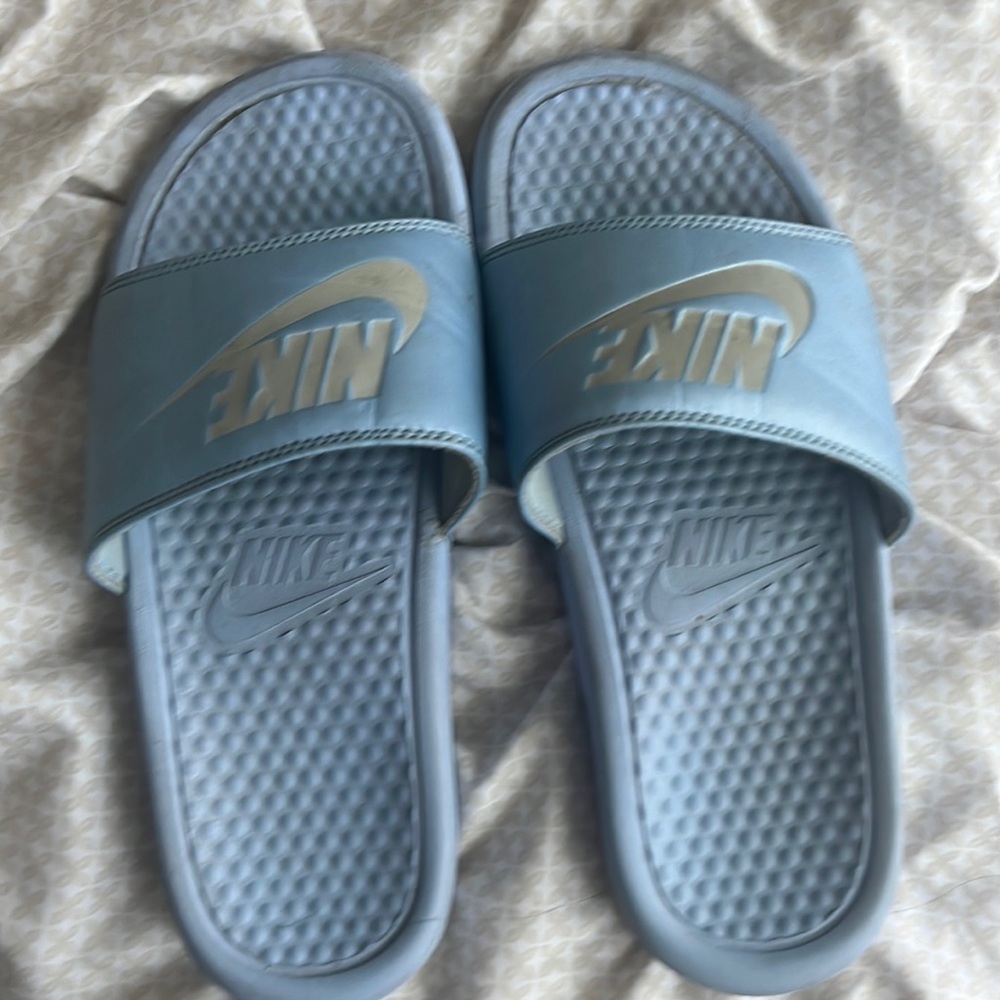 Nike slides only worn once baby blue